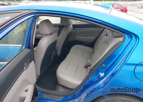 2017 Hyundai Elantra Limited из США, поврежденный, VIN 5NPD84LF0HH074387